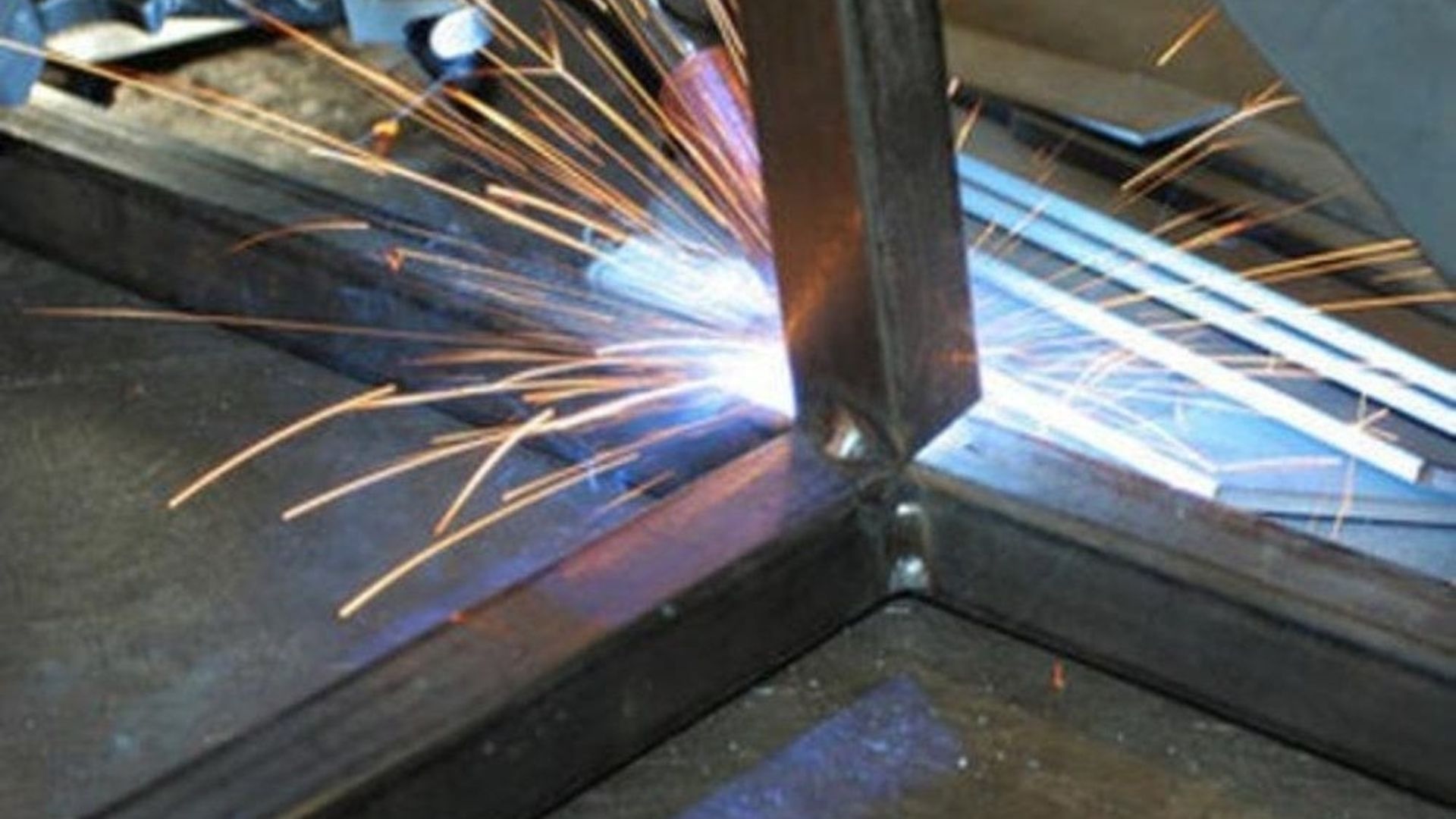 Steel Fabrication in UAE